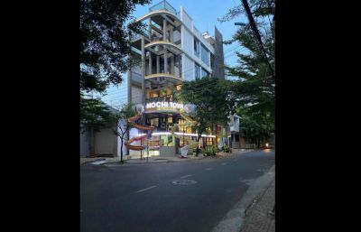 Cho thuê nhà nguyên căn góc 2 mặt tiền tại Đường Y Bih Aleo & Phan Trọng Tuệ, Phường Tân Lợi, Thành phố Buôn Ma Thuột, Đắk Lắk