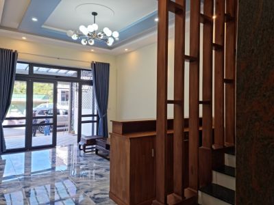 Cho thuê nhà mặt tiền mới xây 4 tầng có thang máy tại Đường Phước Thành, Phường 7, Thành phố Đà Lạt, Lâm Đồng