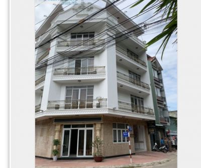 Cần bán nhà mặt tiền vị trí đẹp tại Đường Lê Công Miễn, phường Ghềnh Ráng, TP. Quy Nhơn, Bình Định.